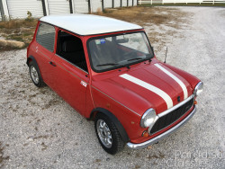 Red 1990 Mini 1000